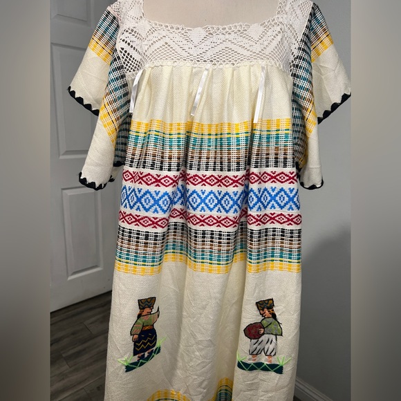 Vintage Mexican Oaxacan Kimono Kaftan Knit Lace Embroidered Boho Maxi Dress - Picture 3 of 14